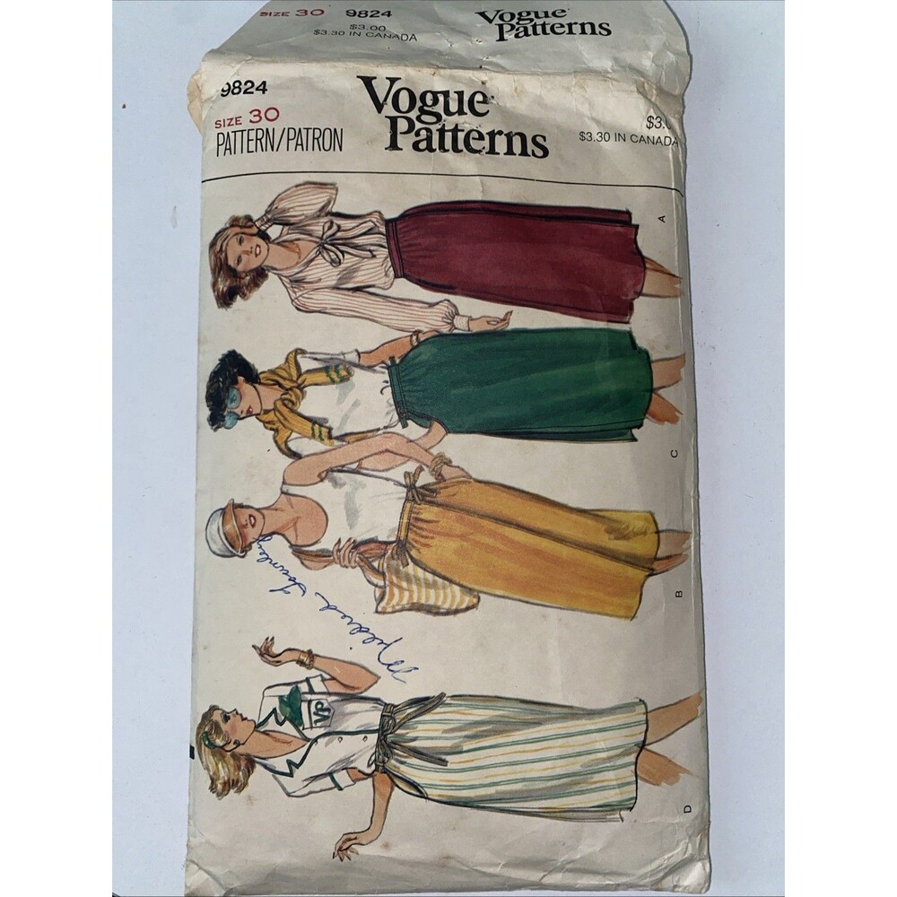 Vintage 1970s Vogue 9824 Front & Back Wrapped Skirts Sewing Pattern size 30